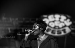 Tiwa Savage cries on stage while performing ‘Somebody’s Son’ at Cotonou concert