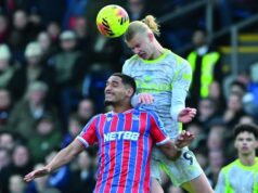 Man City Smash Palace To Fire Title Warning, Villa Extend Winning Run