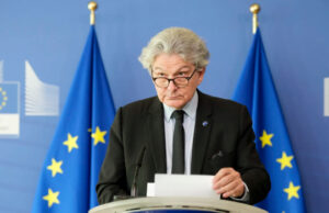 US Denies Visas To EU Ex-Commissioner, Four Others