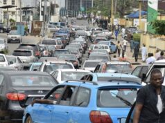 Nigerians lament gridlock at airport gates as FAAN rolls out new cashless payment system
