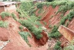 Erosion Control: Oyo Govt Advises Residents to Halt Disposing Waste Indiscriminately