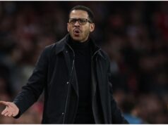 Chelsea Happy to Rotate Goalkeepers, Says Rosenior