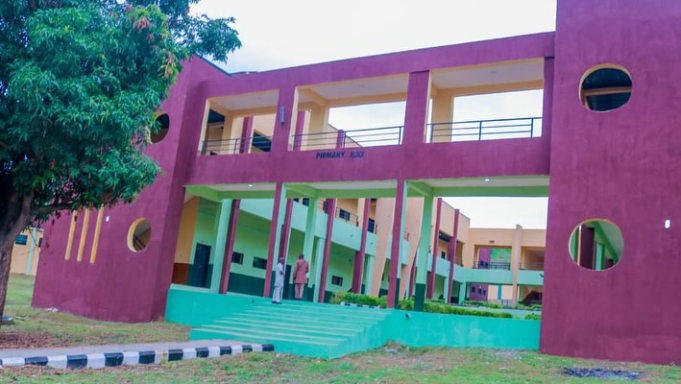 Abuja Smart School Using Technology-driven Teaching to Improve Learning – FCT UBEB