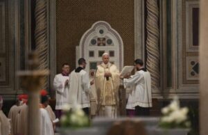 Pope Urges Peace In Calls With Israel, Ukraine Leaders On Good Friday Pope Urges Peace In Calls With Israel, Ukraine Leaders On Good Friday